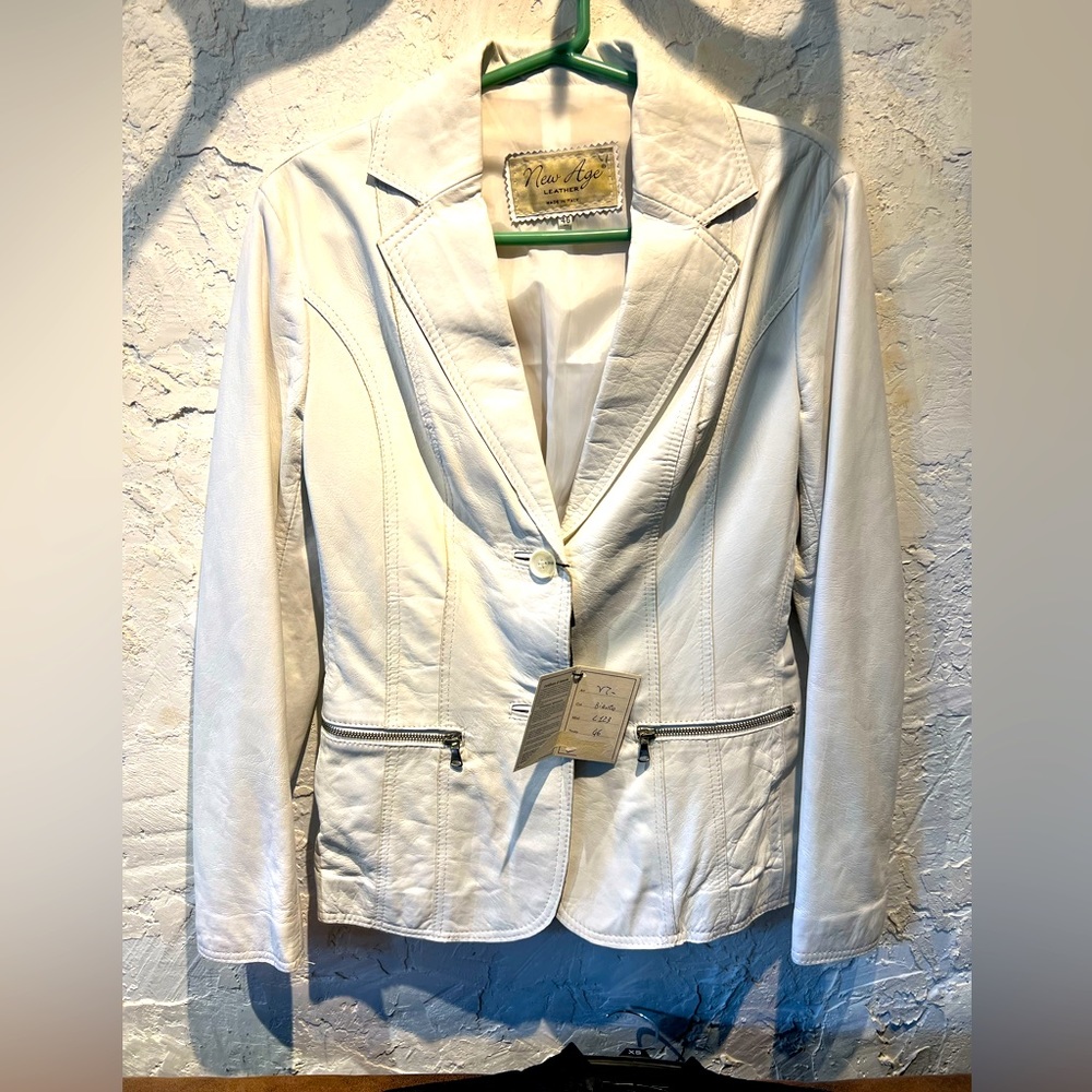 Women’s hand sewn REAL ITALIAN LEATHER jacket